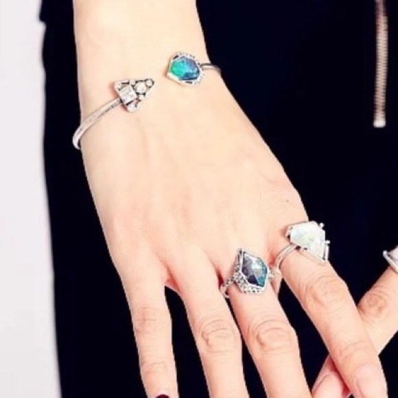 25 Summer Bracelet - Picture 5 of 5